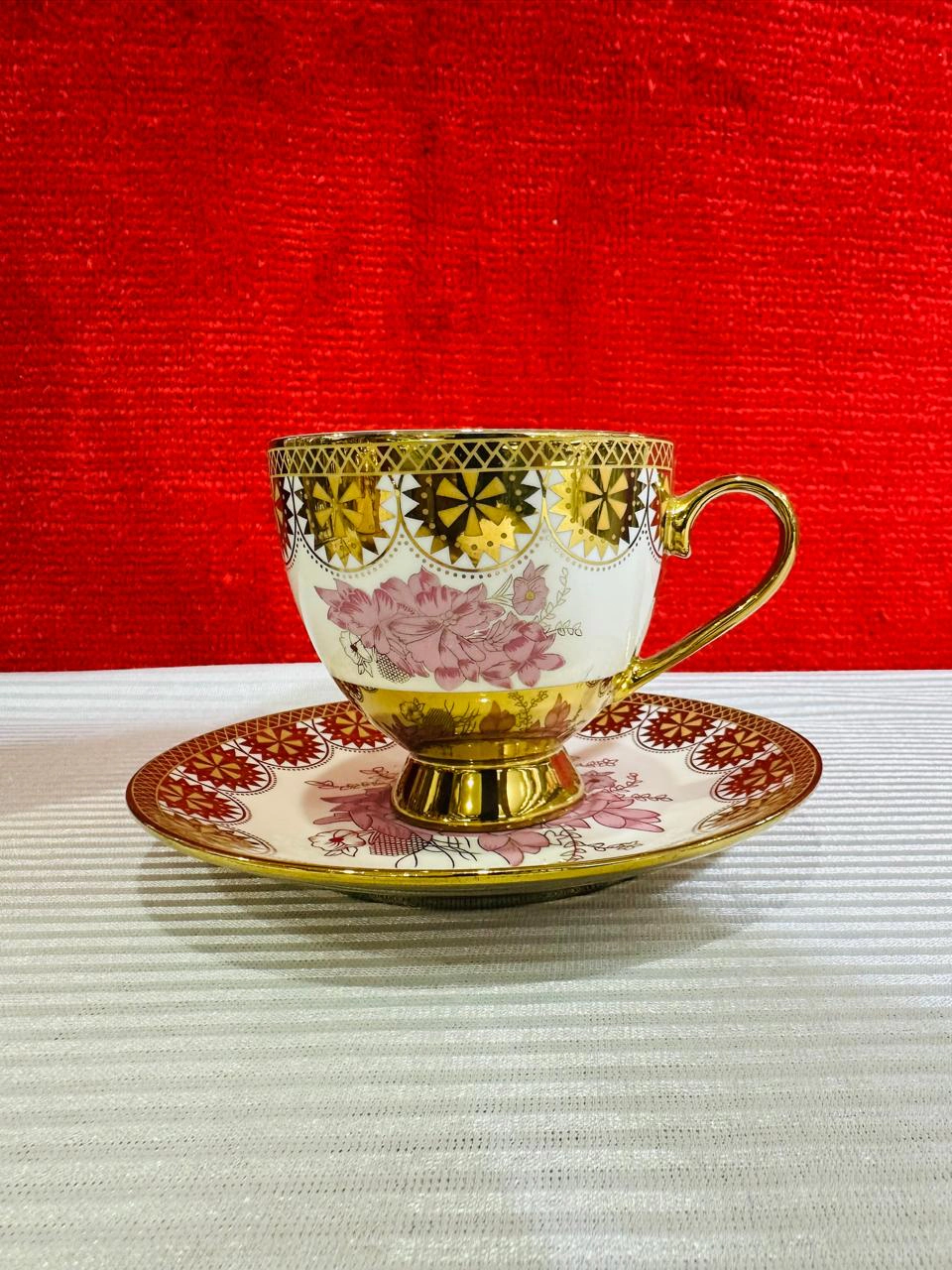 China Dinner Set – Golden Floral Design (61 Pieces) - Image 5