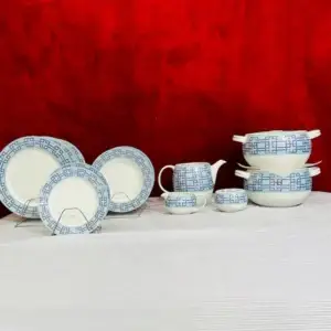 Elegant Blue Pattern Dinner Set