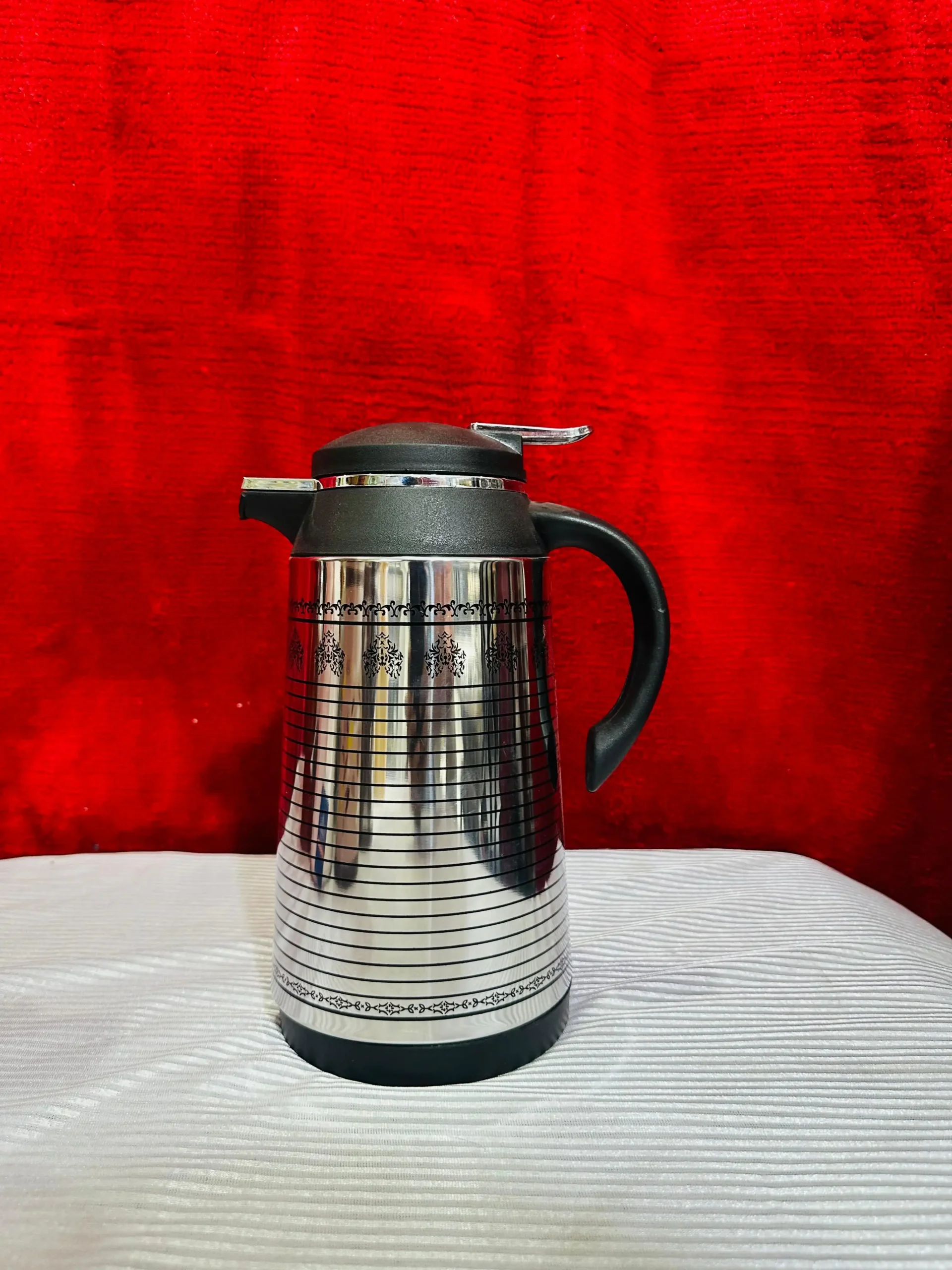 Thermos Flasks – Stylish Hot & Cold Beverage Jugs